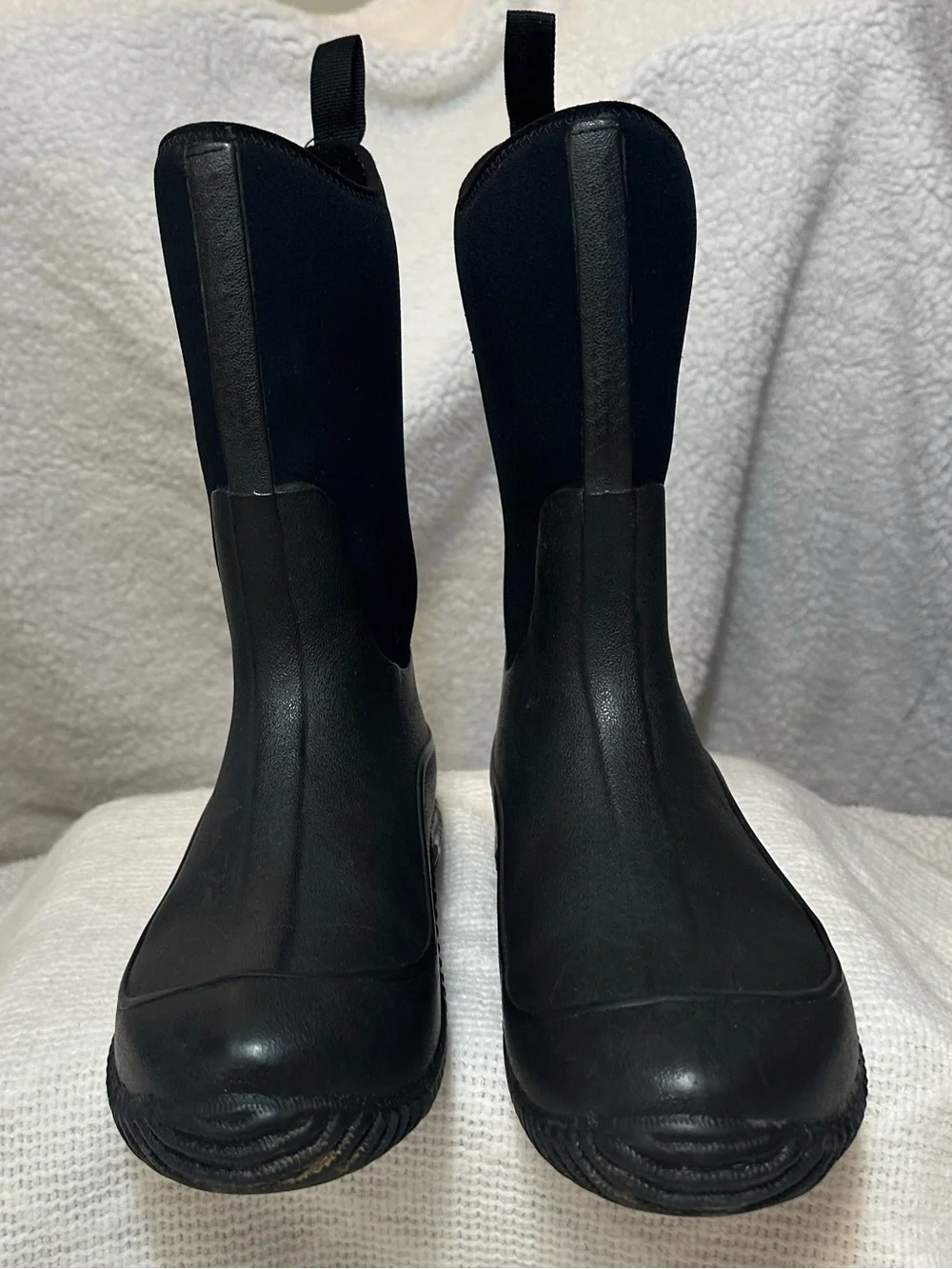 Muck Boots excellent barely